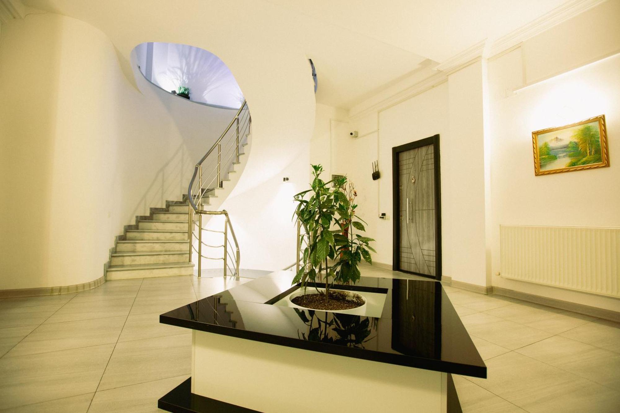 White House Hotel Tbilisi Exterior foto