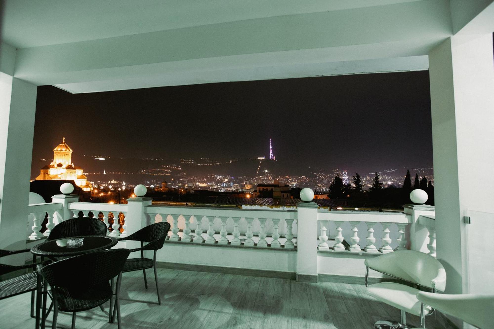 White House Hotel Tbilisi Exterior foto